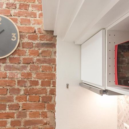 Volvinioone Monolocale Uso Esclusivo In Cermenate Apartment Milan Luaran gambar