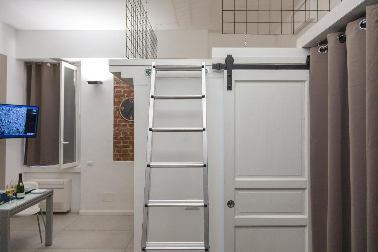 Volvinioone Monolocale Uso Esclusivo In Cermenate Apartment Milan Luaran gambar